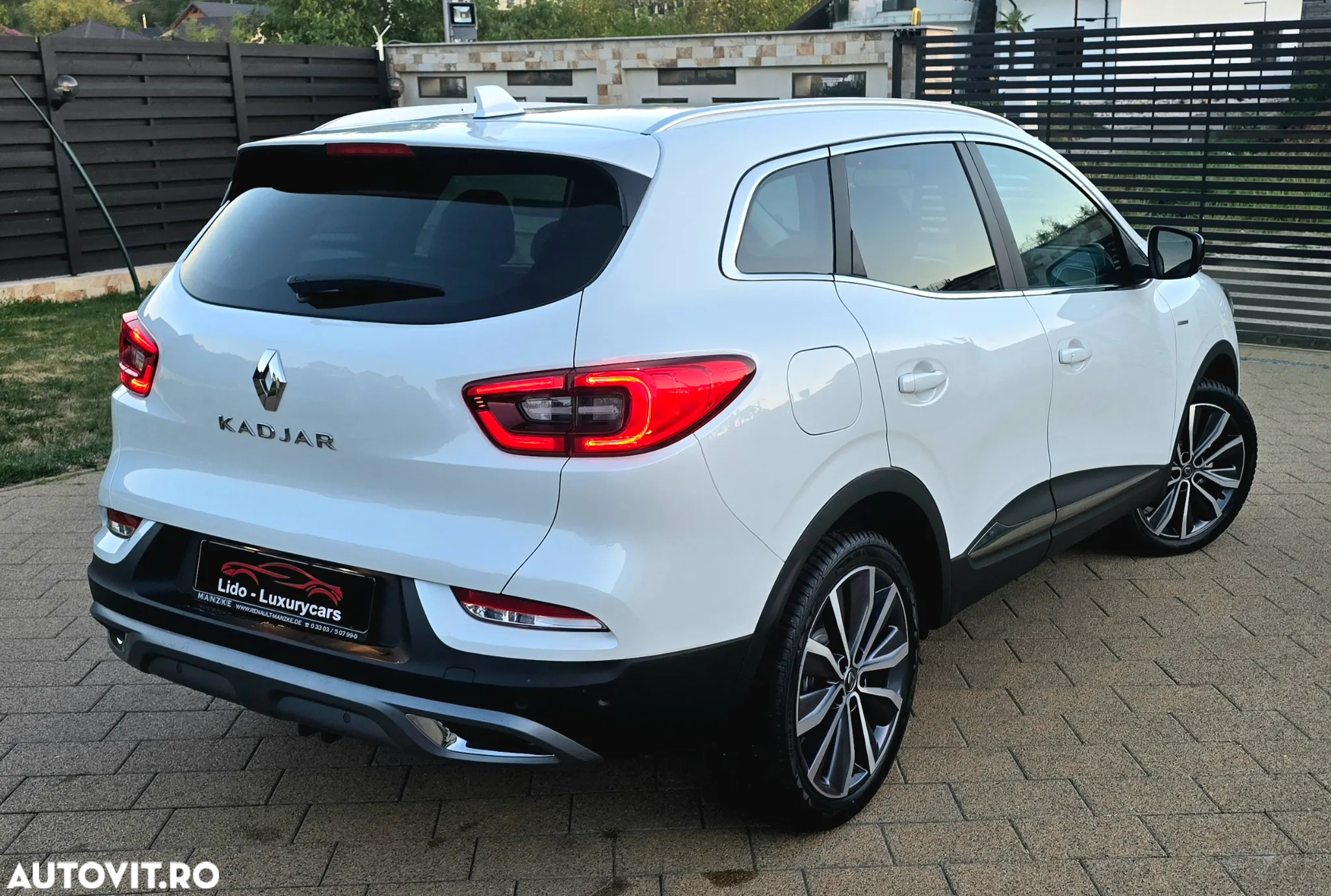 Renault Kadjar TCe 140 GPF BOSE EDITION - 4