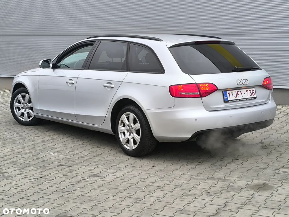 Audi A4 Avant - 3