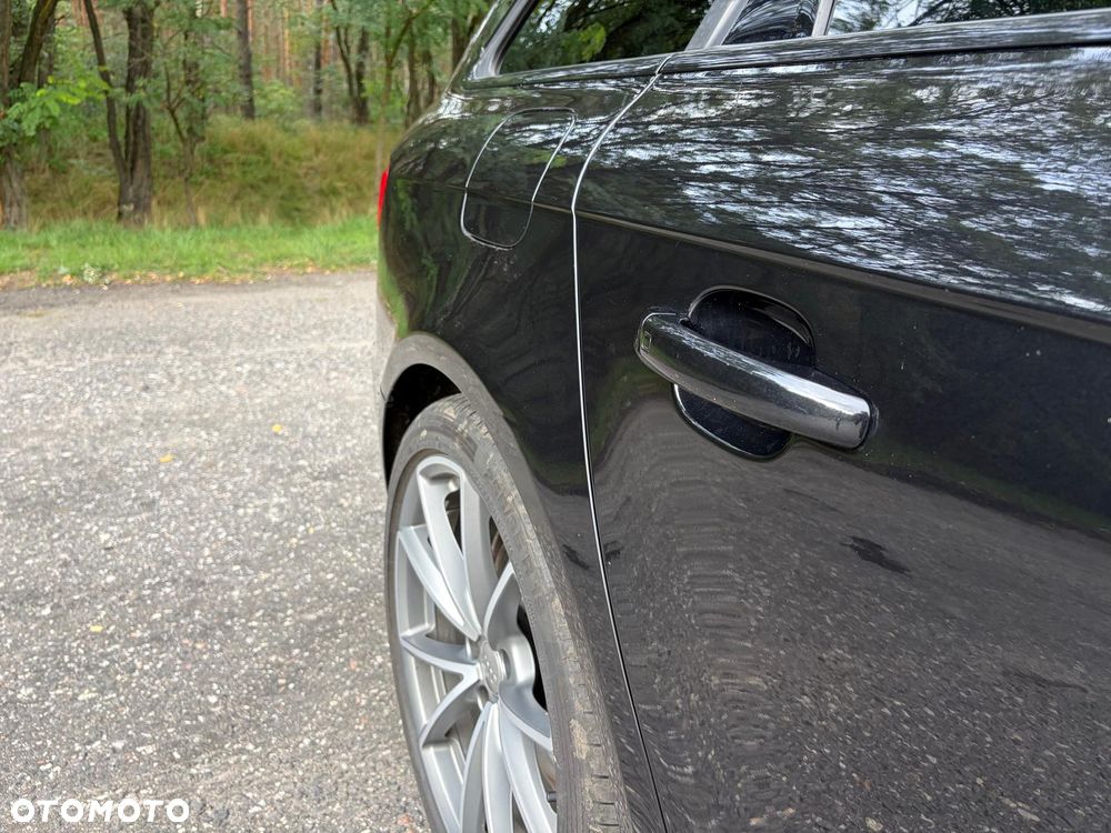 Audi A4 Avant 2.0 TDI DPF quattro S tronic S line Sportpaket - 12