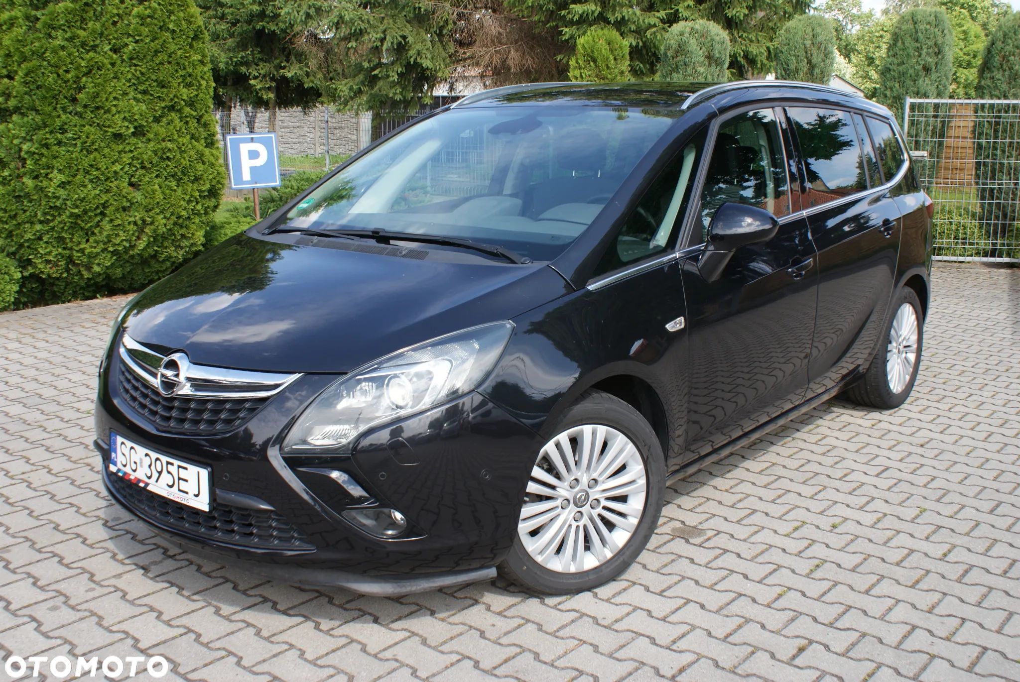 Opel Zafira - 1