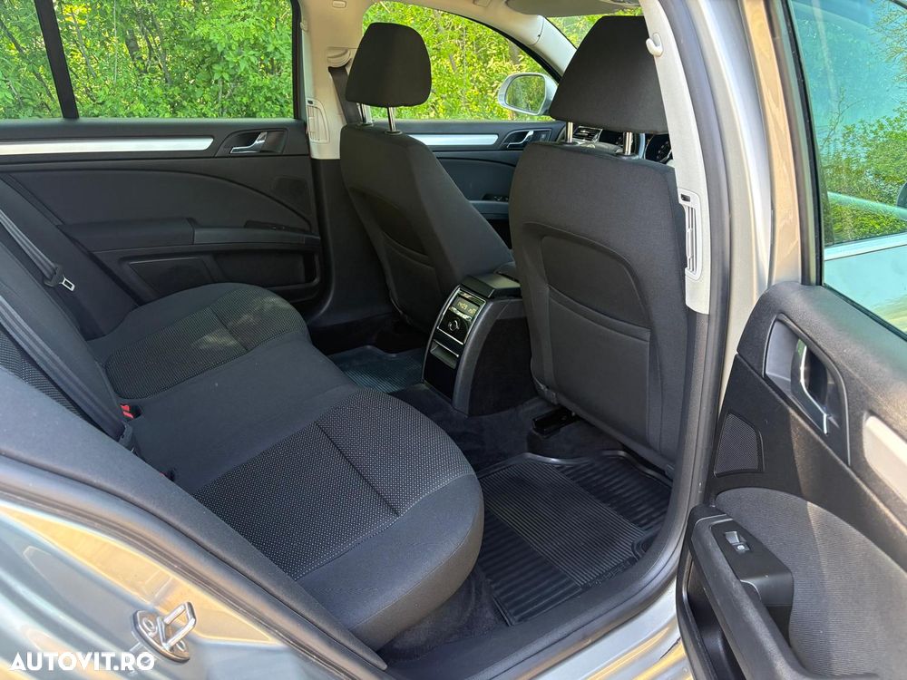 Skoda Octavia 1.9 TDI DPF Elegance - 7