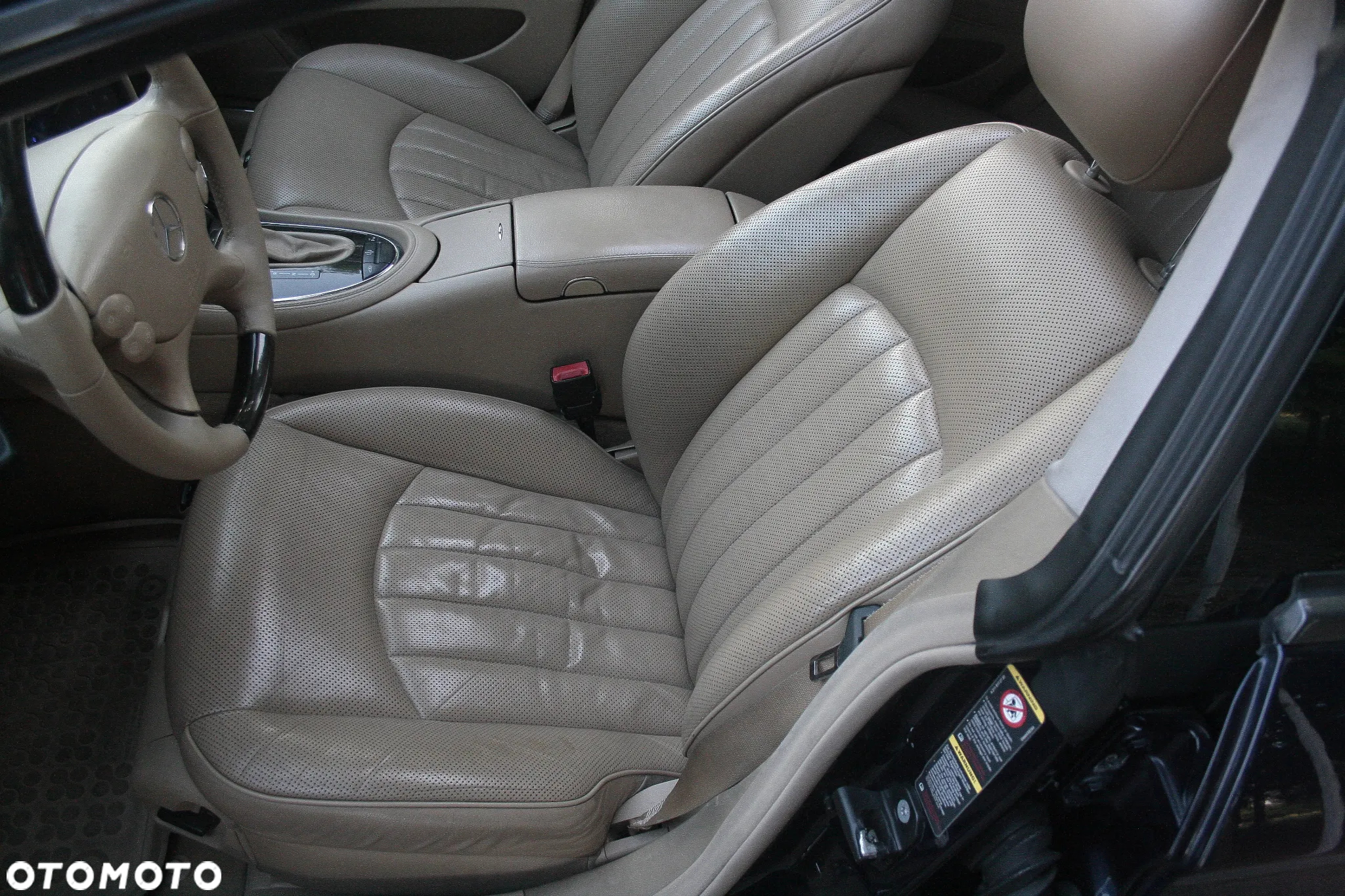 Mercedes-Benz CLS 500 - 22