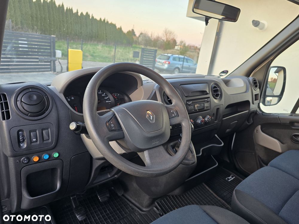 Renault Master - 17