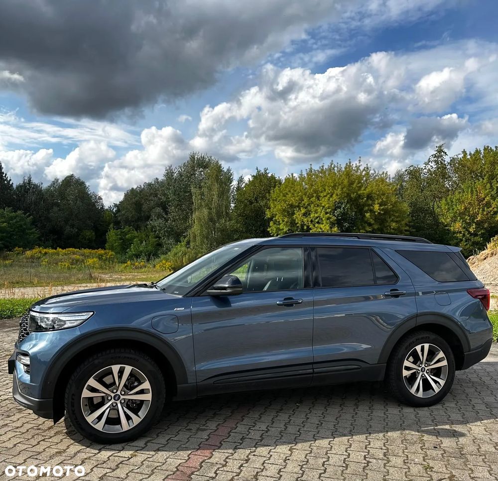 Ford Explorer - 4