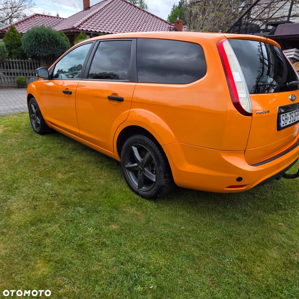 Ford Focus 2.0 TDCi DPF Style - 4