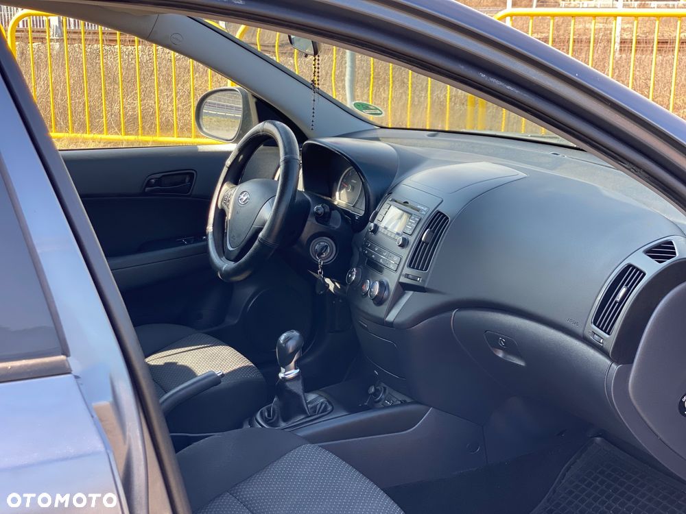 Hyundai i30 1.6 CRDi Base - 15