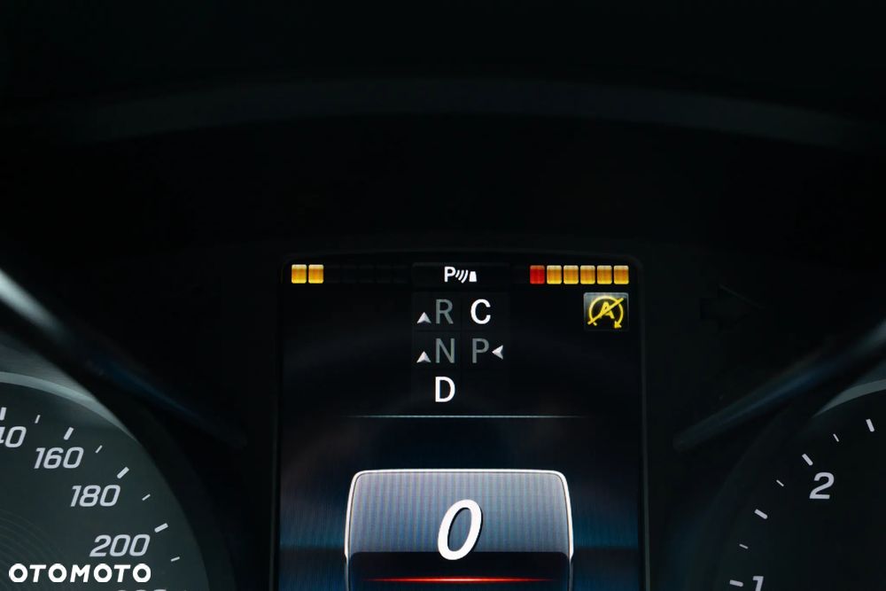 Mercedes-Benz Klasa V 250 d 9G-Tronic (d³ugi) - 29