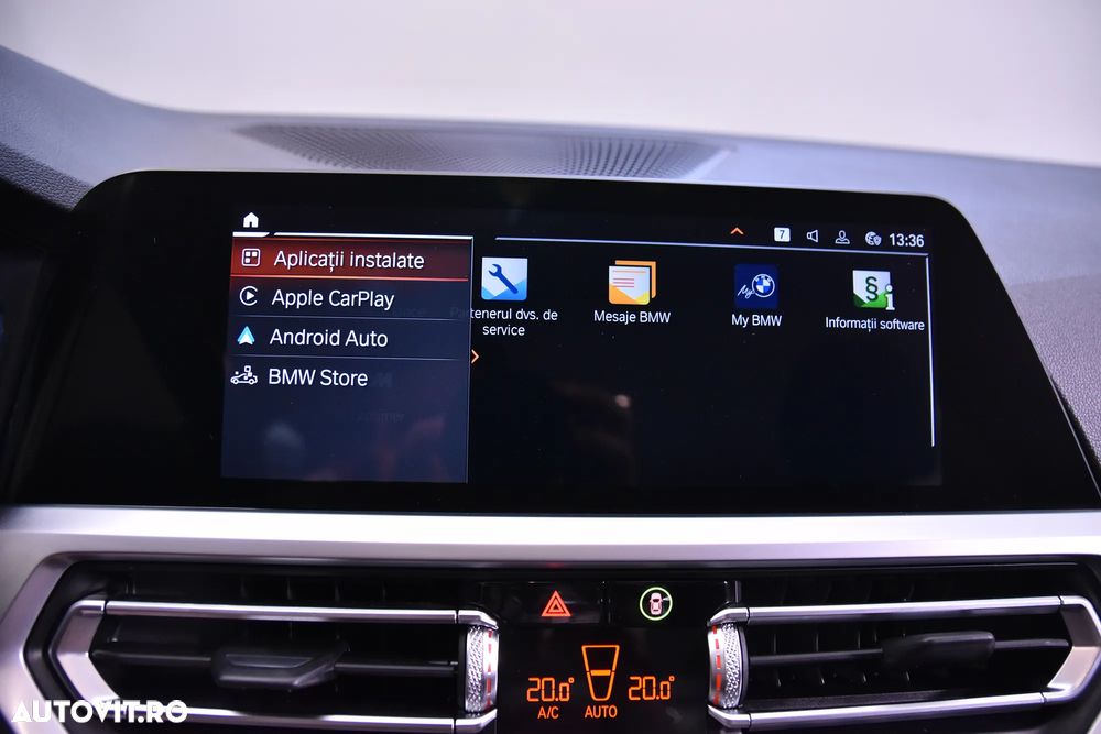 BMW Seria 3 320d Touring xDrive Aut. - 19