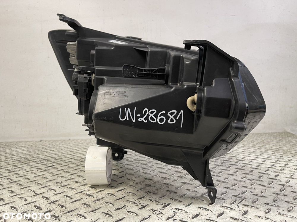 RENAULT MASTER 3 III LIFT IV 19- LAMPA LEWA REFLEKTOR LEWY LED IDEALNA ORYGINAŁ 260607867R - 7