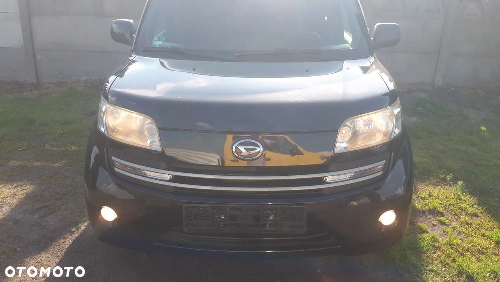 Daihatsu Materia 1.5 black edition - 1