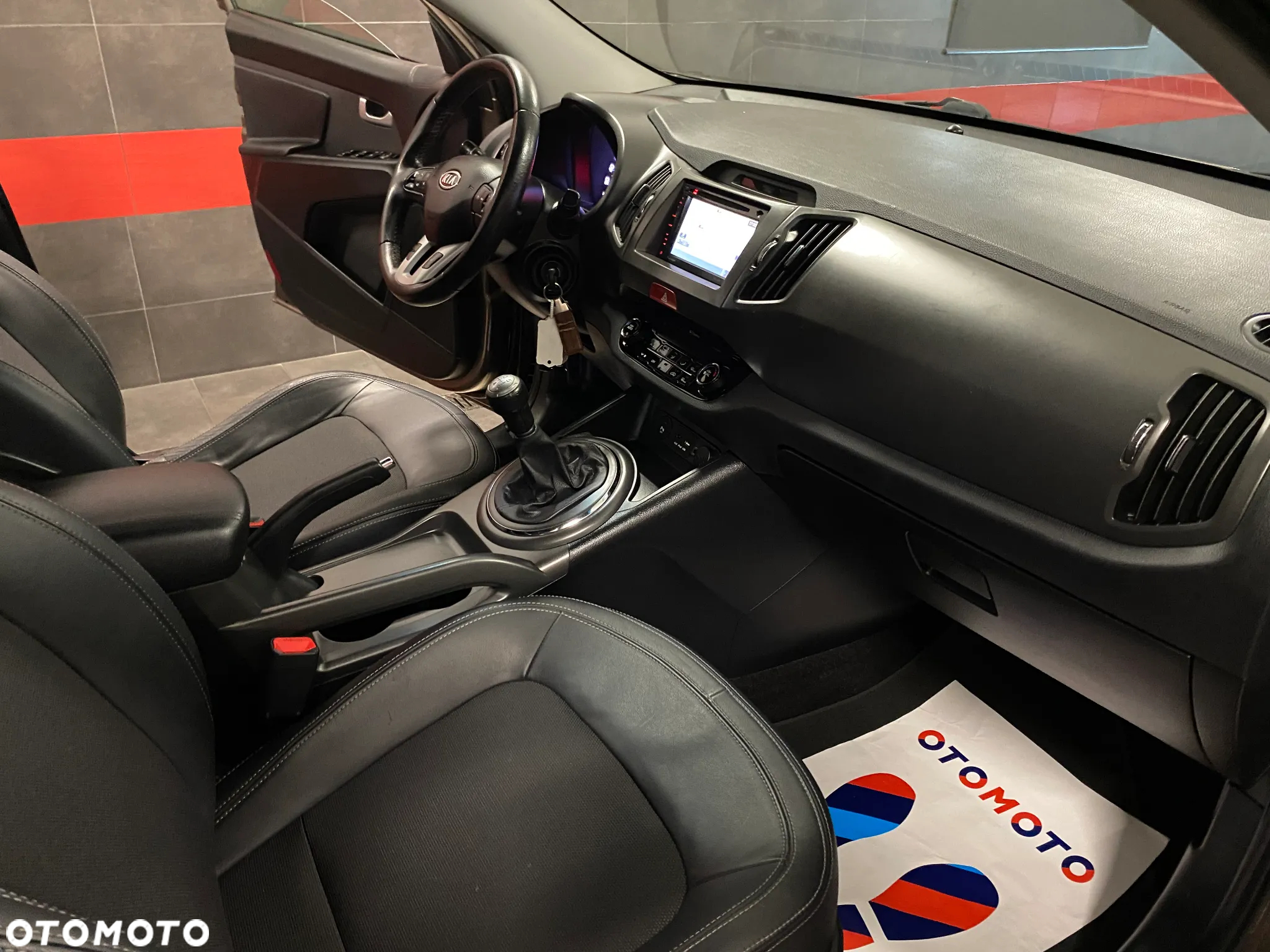 Kia Sportage 2.0 M - 12