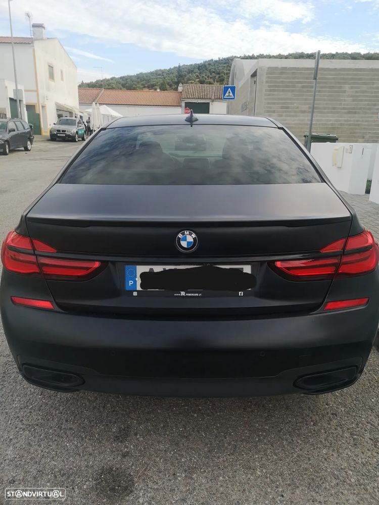 BMW 725 d Pack M - 2