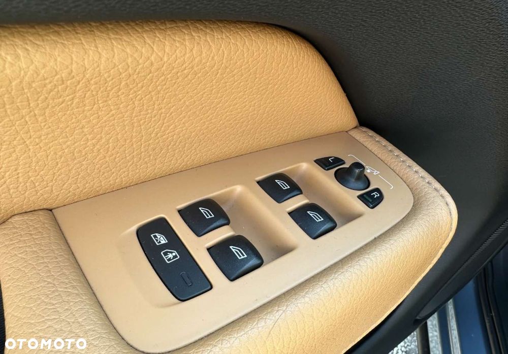 Volvo XC 60 - 10