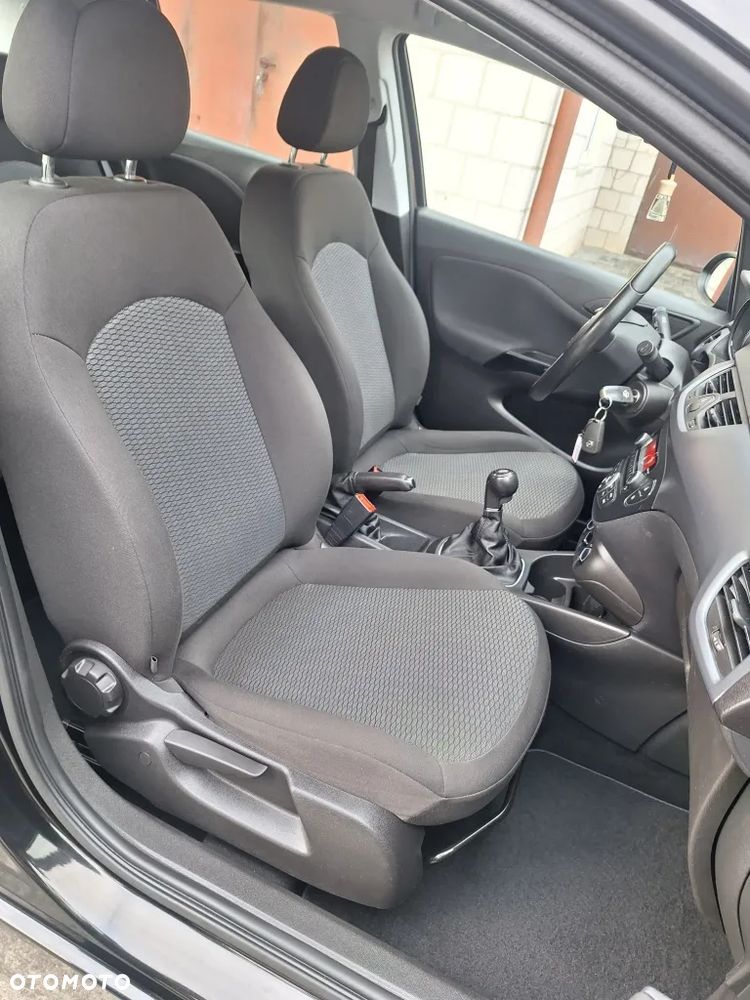 Opel Corsa 1.4 16V Color Edition - 10