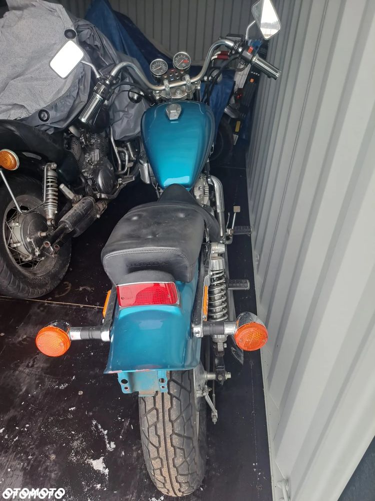 Honda VT - 5