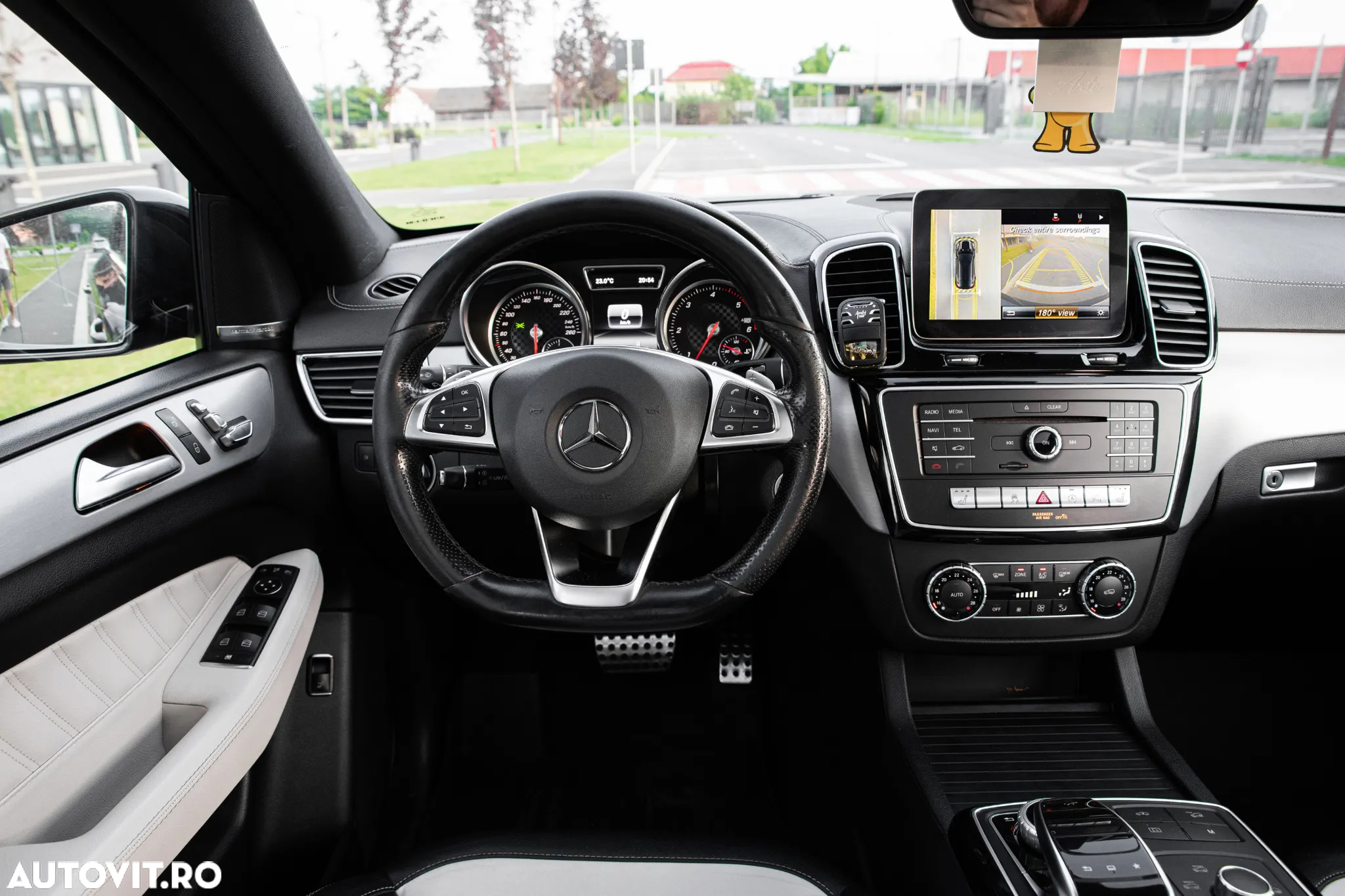 Mercedes-Benz GLE Coupe 350 d 4MATIC - 18