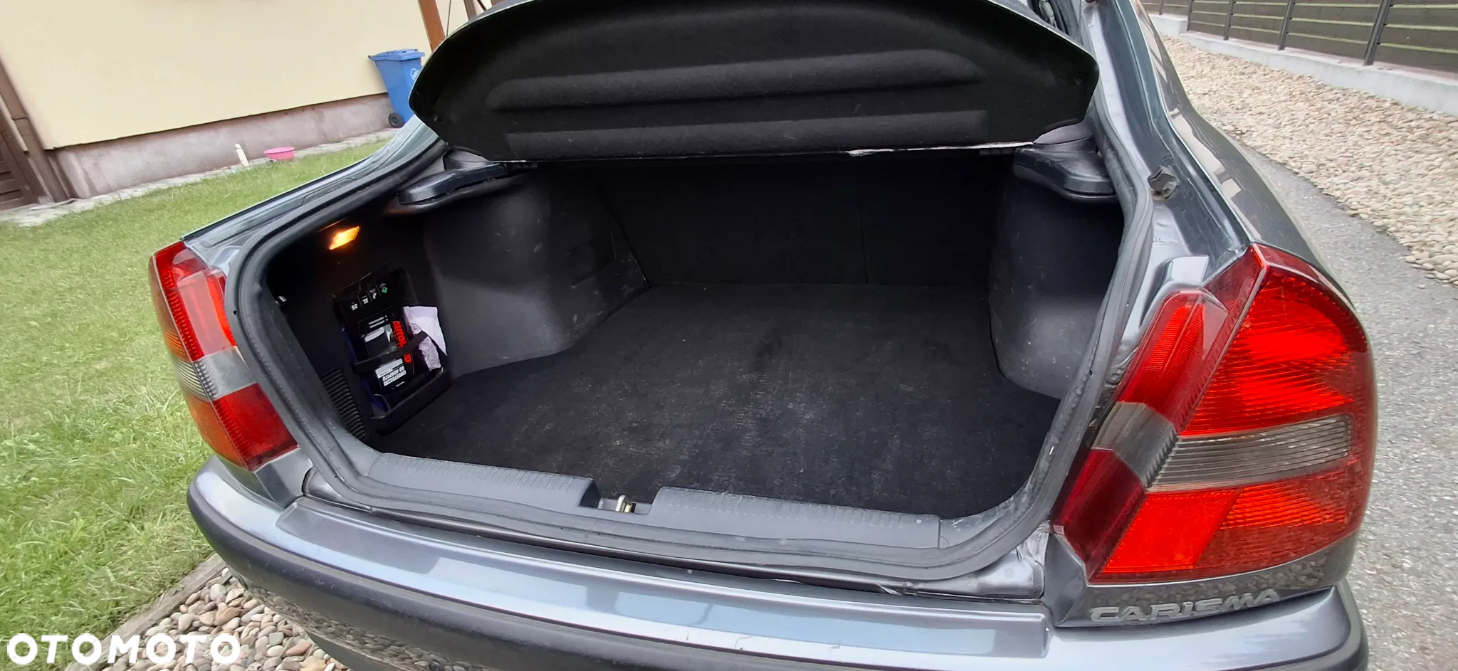 Mitsubishi Carisma 1.6 Comfort - 9