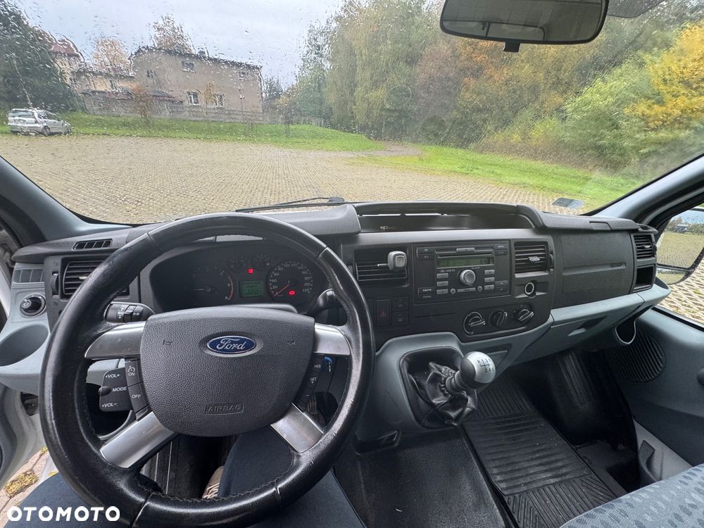 Ford Transit FT 300S Limited - 29