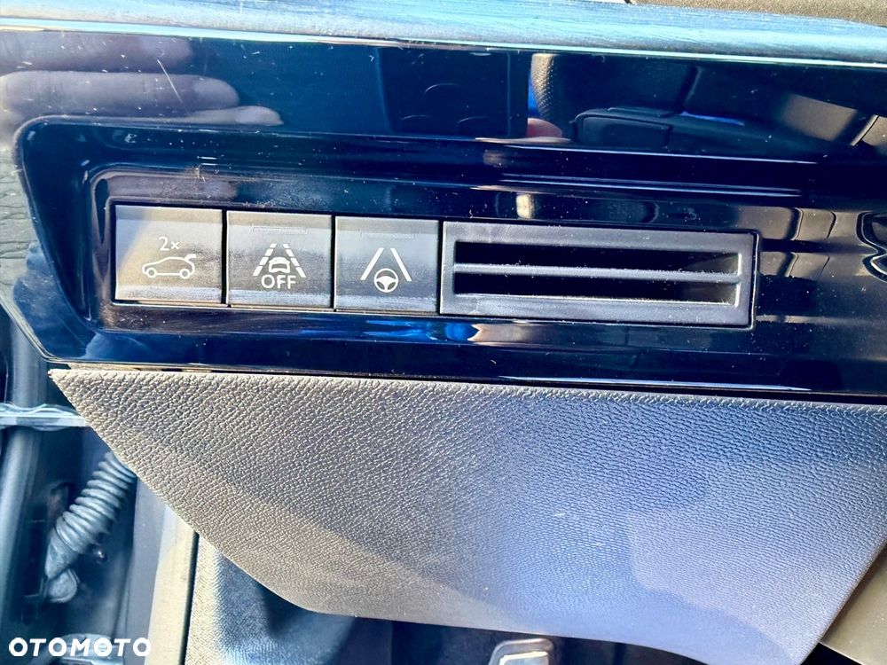 Peugeot 508 2.0 BlueHDi GT S&S EAT8 - 32