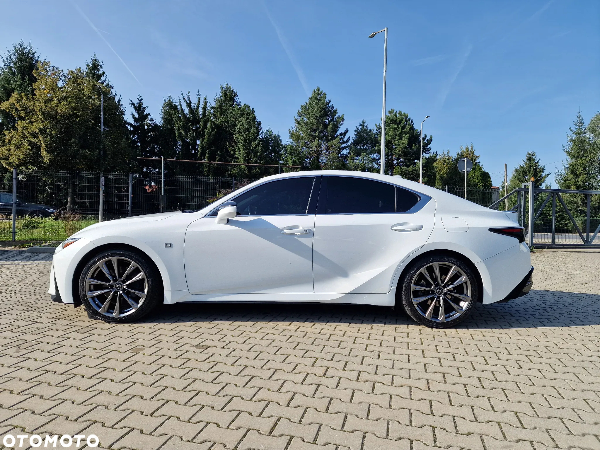 Lexus IS - 28