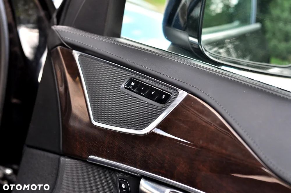 Volvo XC 90 D5 AWD Inscription 7os - 23