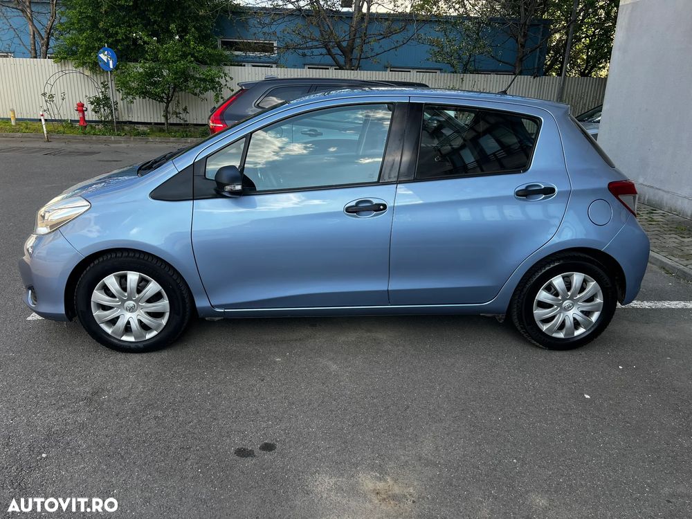 Toyota Yaris 1.4 L D-4D DPF Terra - 3