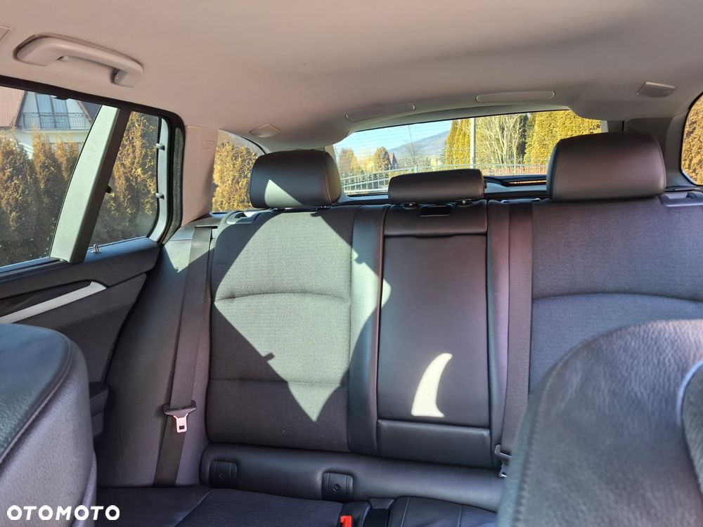 BMW Seria 5 525d - 7