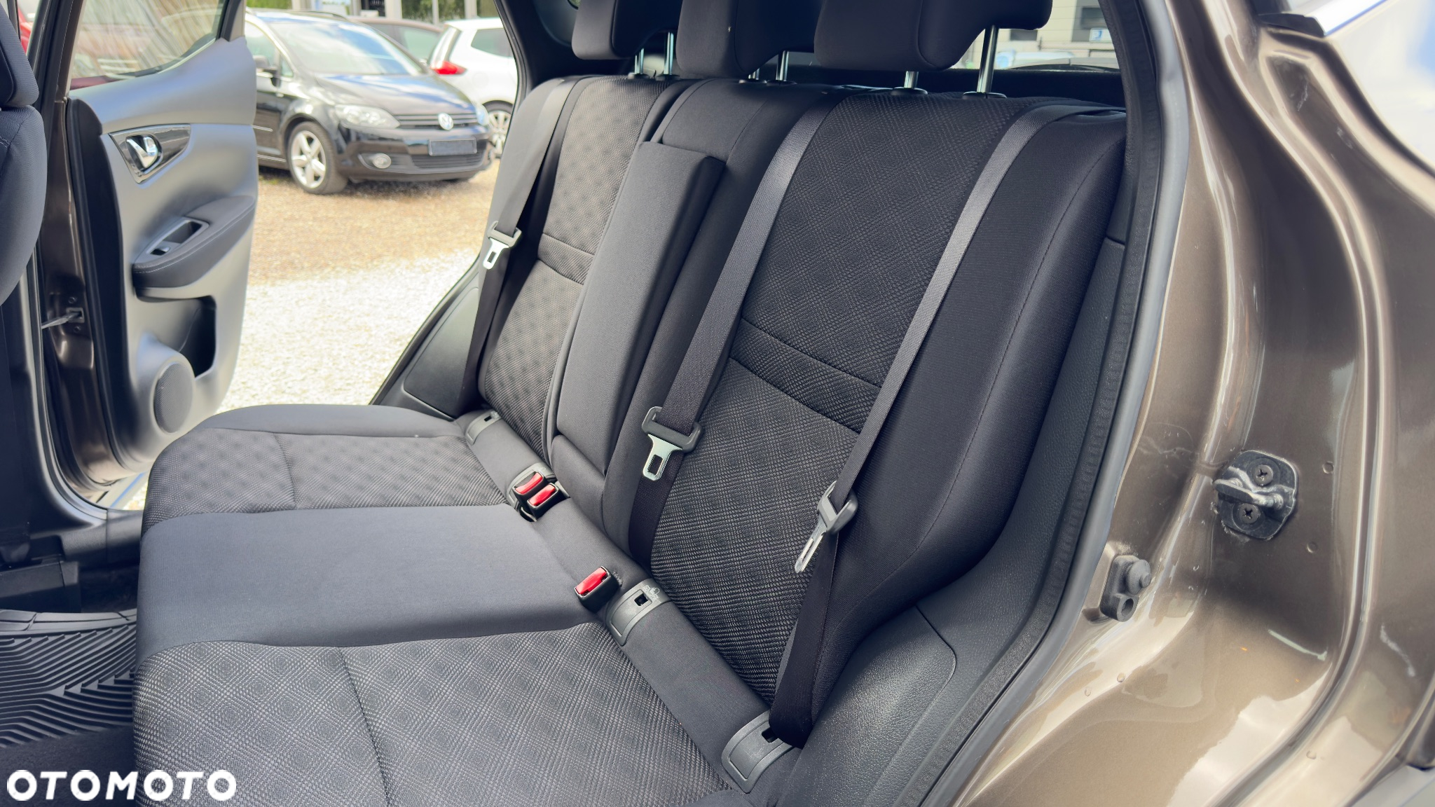 Nissan Qashqai 1.5 dCi TEKNA+ - 36