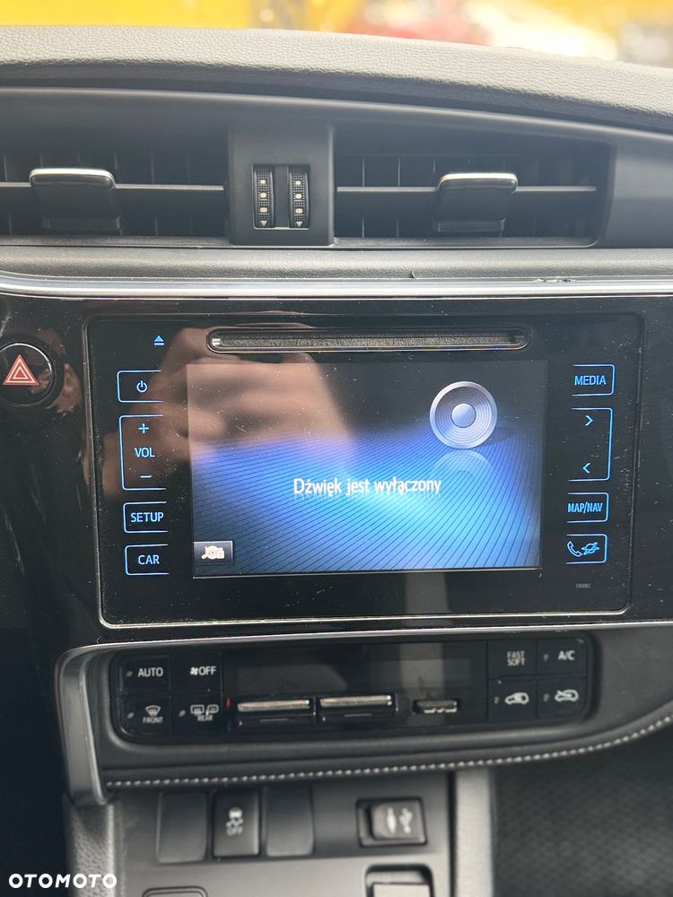 Toyota Auris Hybrid 135 Comfort - 15