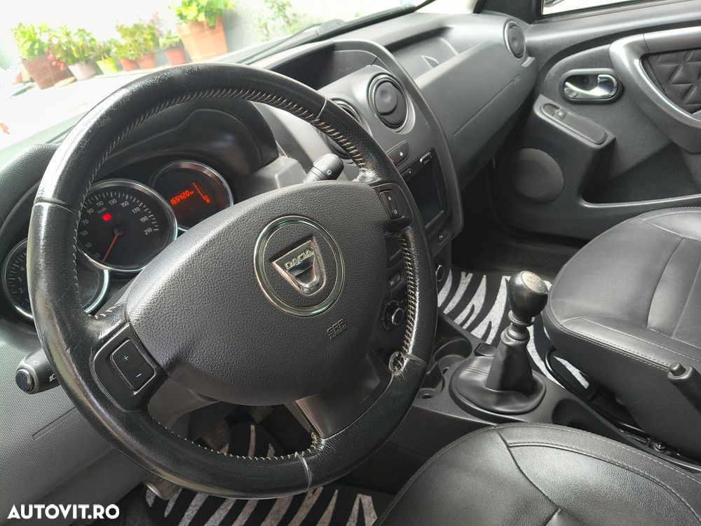 Dacia Duster 1.5 dCi 4x4 Prestige - 24