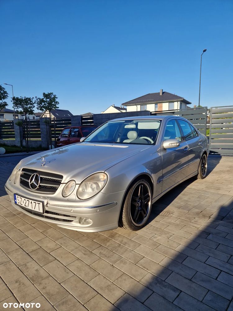 Mercedes-Benz Klasa E 320 Avantgarde - 4