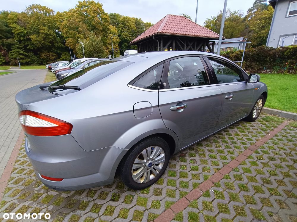 Ford Mondeo 1.8 TDCi Ghia - 4