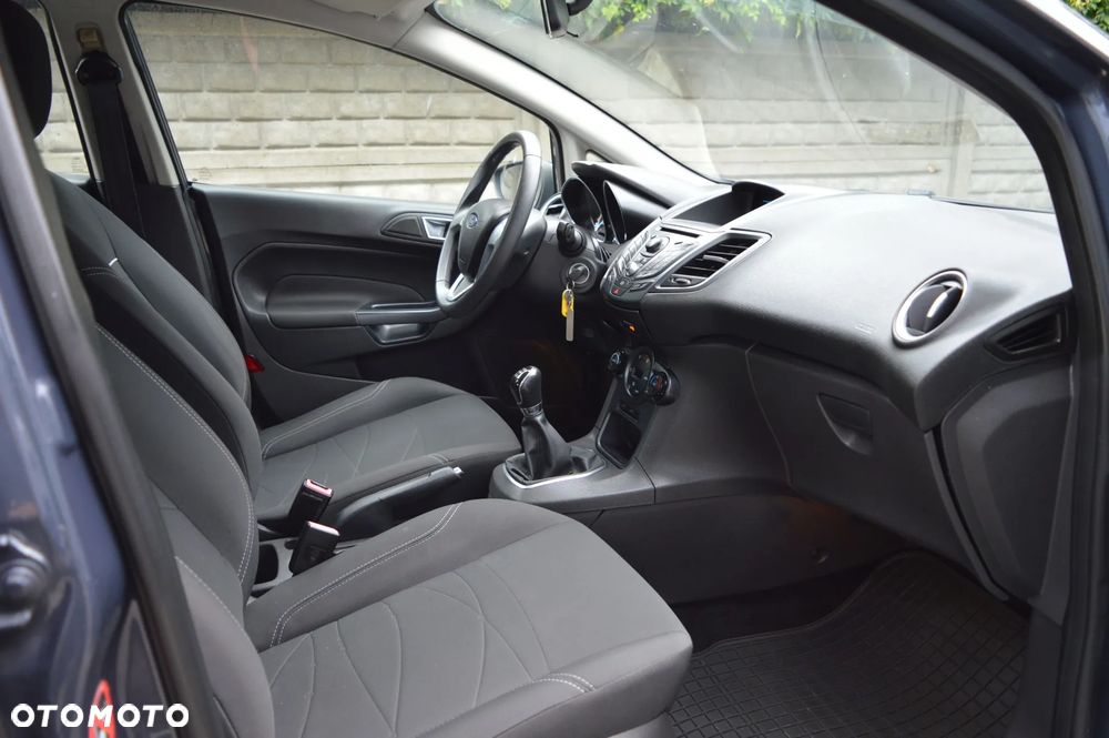 Ford Fiesta - 15