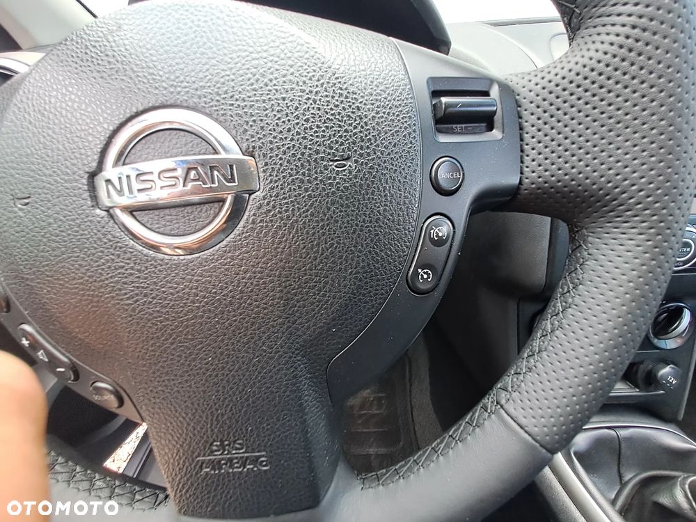 Nissan Qashqai - 14