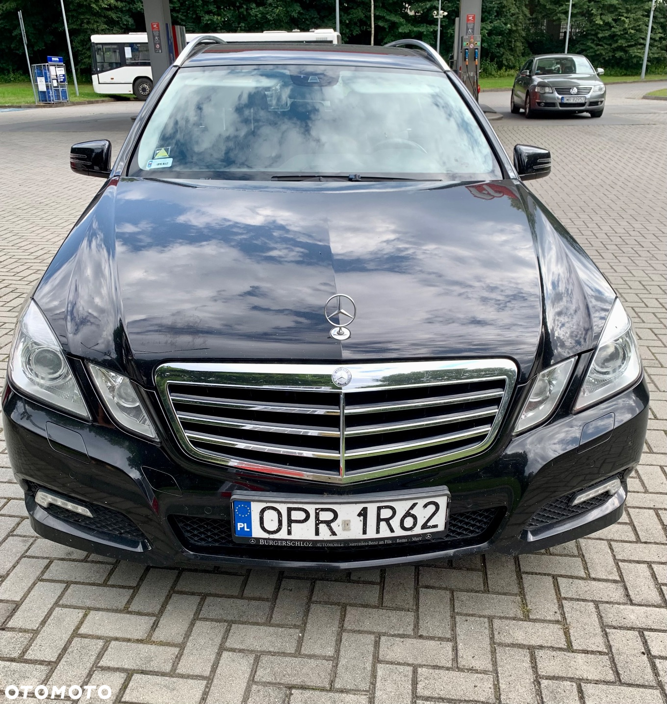 Mercedes-Benz Klasa E 250 T CDI DPF BlueEFFICIENCY 7G-TRONIC Avantgarde - 2