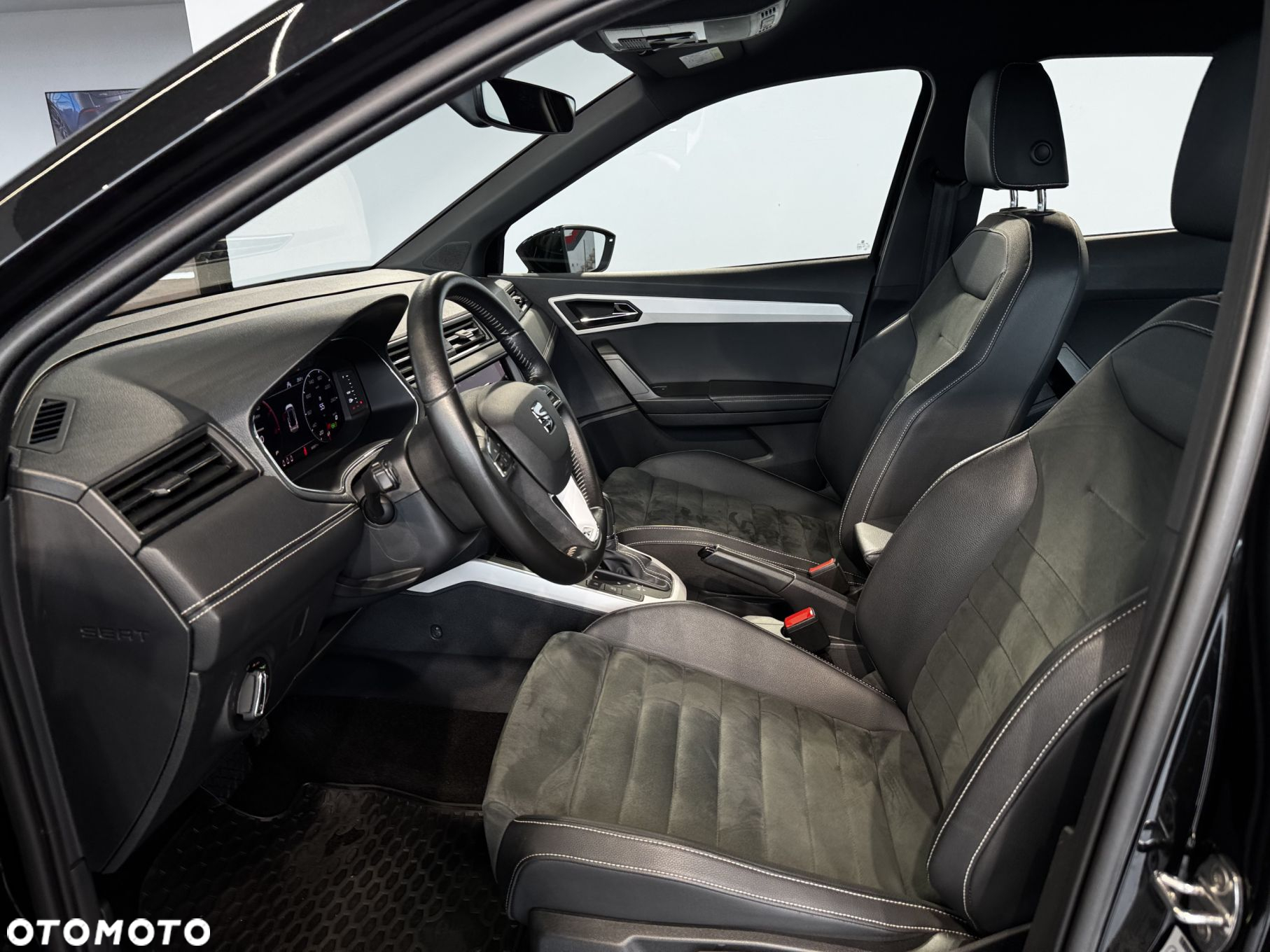 Seat Arona - 15