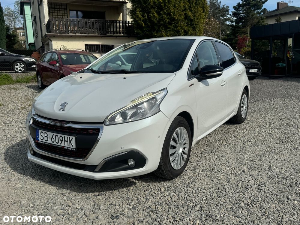Peugeot 208 PureTech 110 Stop & Start Allure - 2