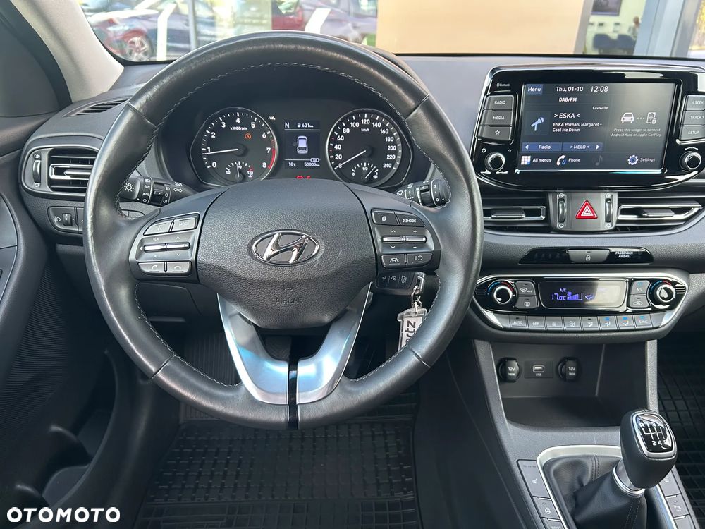 Hyundai i30 1.5 T-GDI 48V Smart - 17