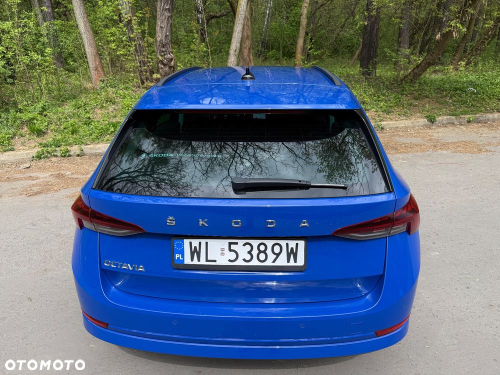 Skoda Octavia 2.0 TDI Ambition DSG - 9