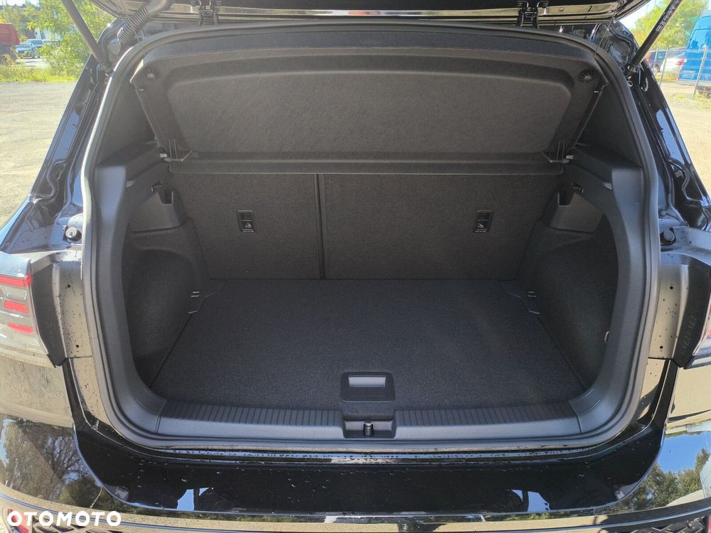 Volkswagen T-Cross - 18