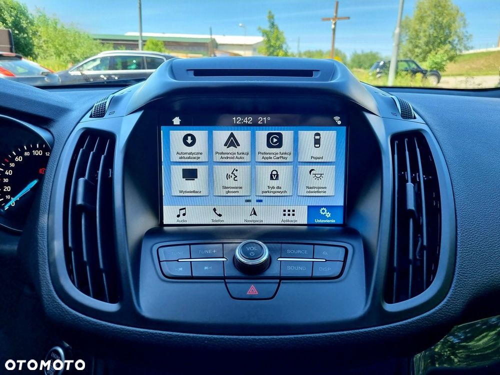 Ford Kuga 1.5 EcoBoost 2x4 Titanium - 22