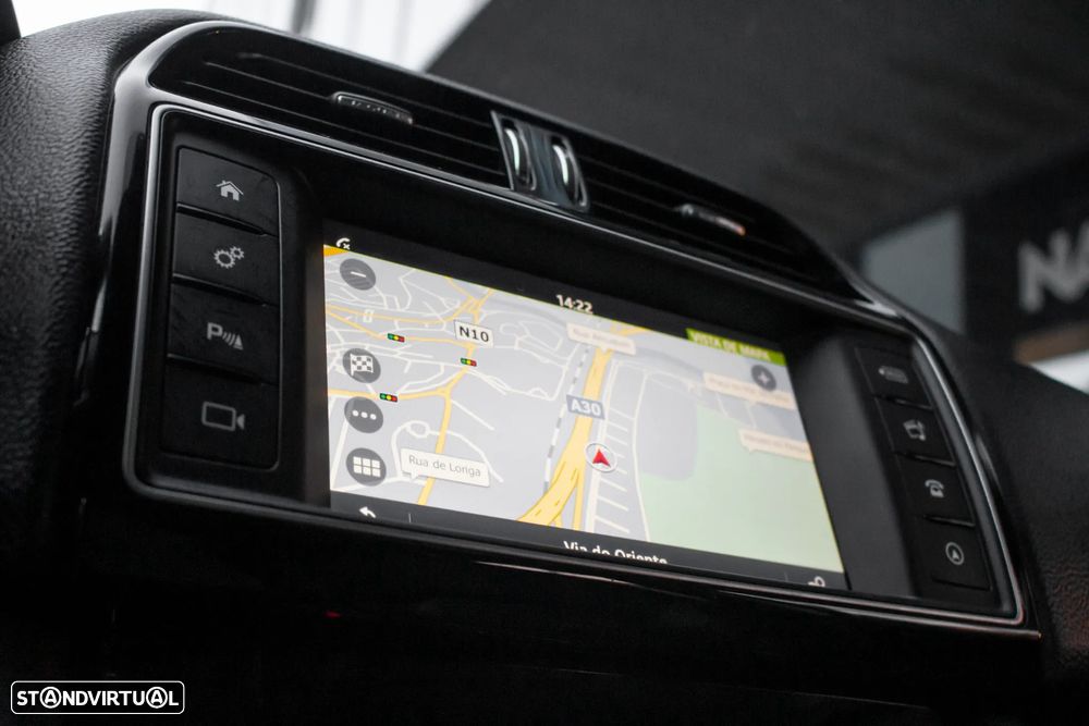 Jaguar F-Pace 20d Aut. Prestige - 47