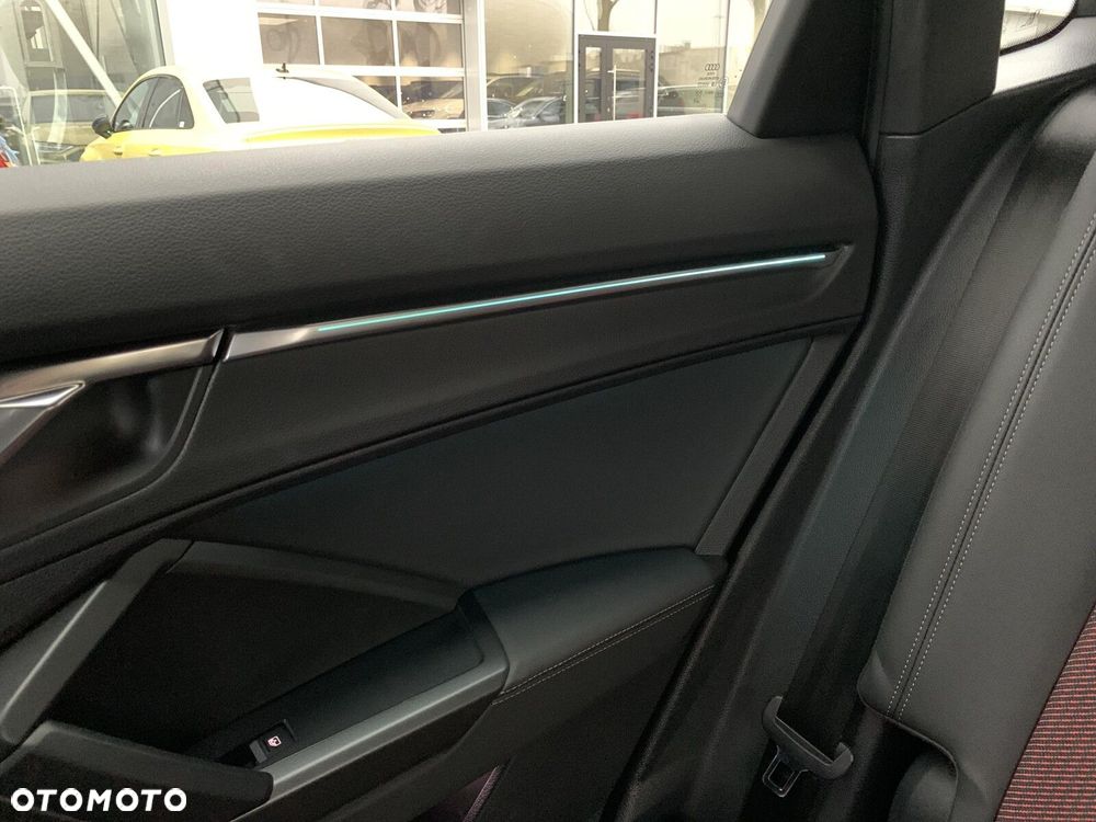 Audi Q3 Sportback - 22