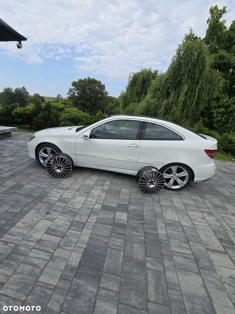 Mercedes-Benz CLC - 3
