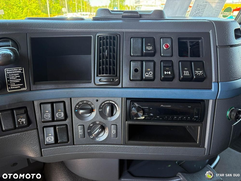 Volvo FH480 6x2 HMF 2820-K6 HDS Żuraw Ciągnik Siodło - 19
