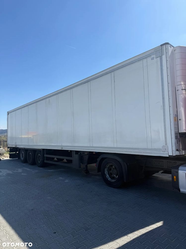 Schmitz Cargobull SKO24L - 1