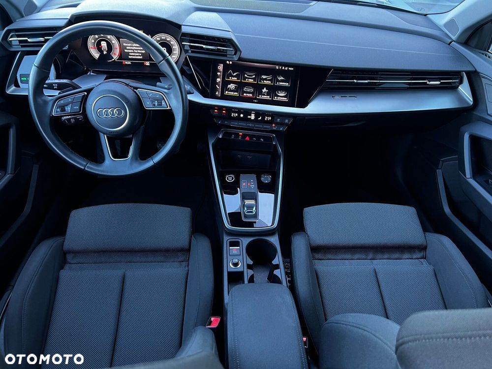 Audi A3 Sportback - 12