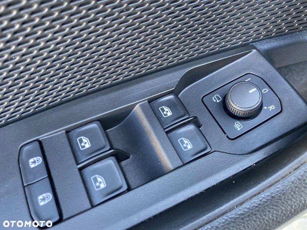 Skoda Octavia 1.5 TSI Selection - 12