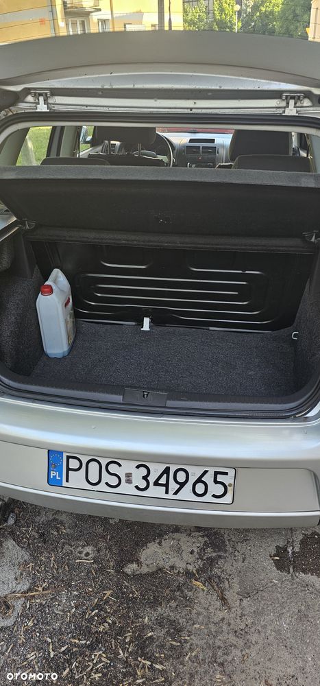 Volkswagen Polo 1.4 Fun - 9
