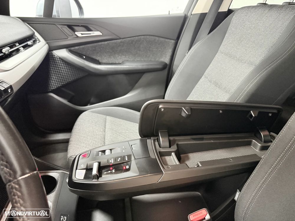 BMW 218 Active Tourer d Auto - 18